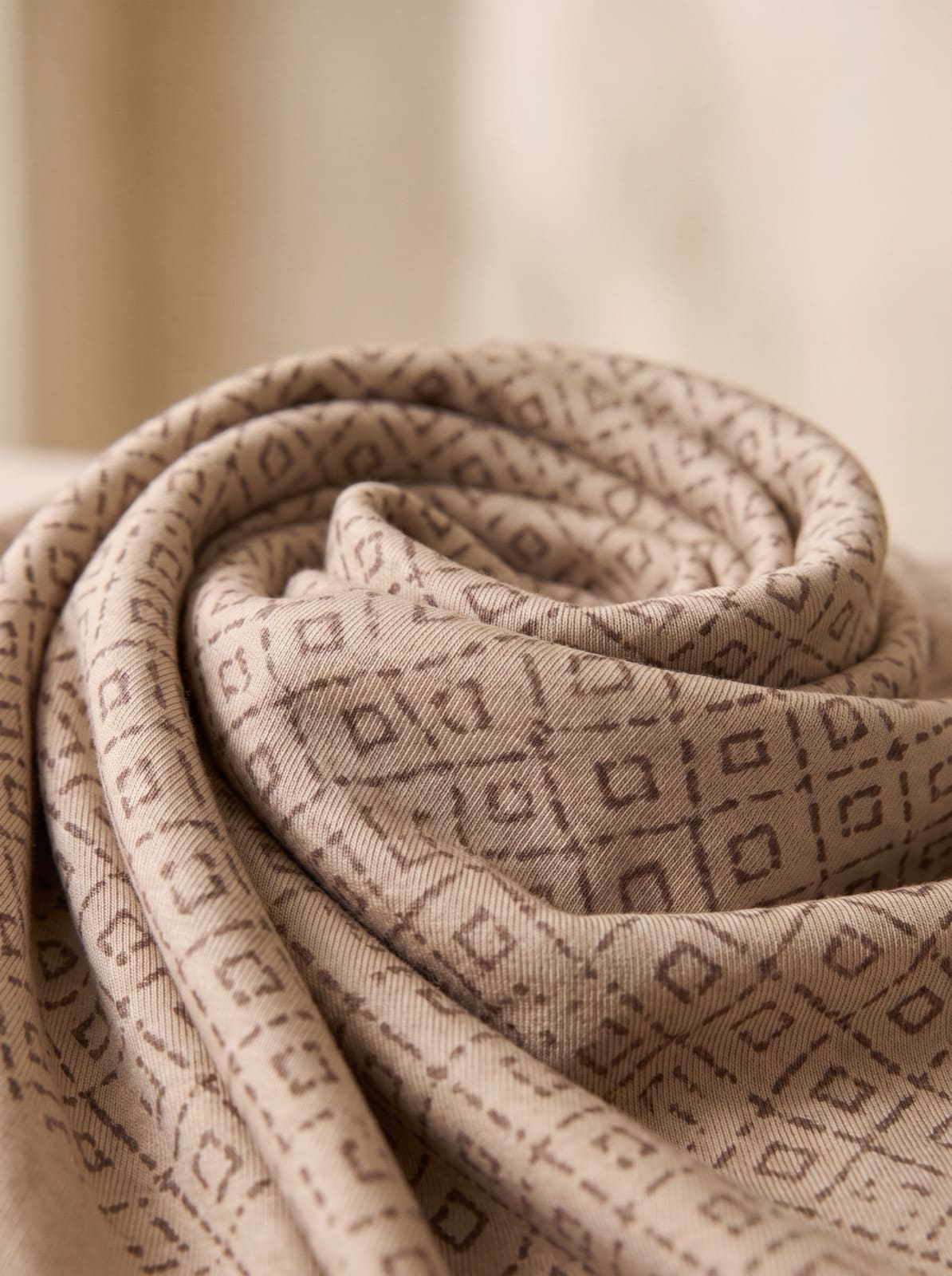 The Modal Classic — Oat